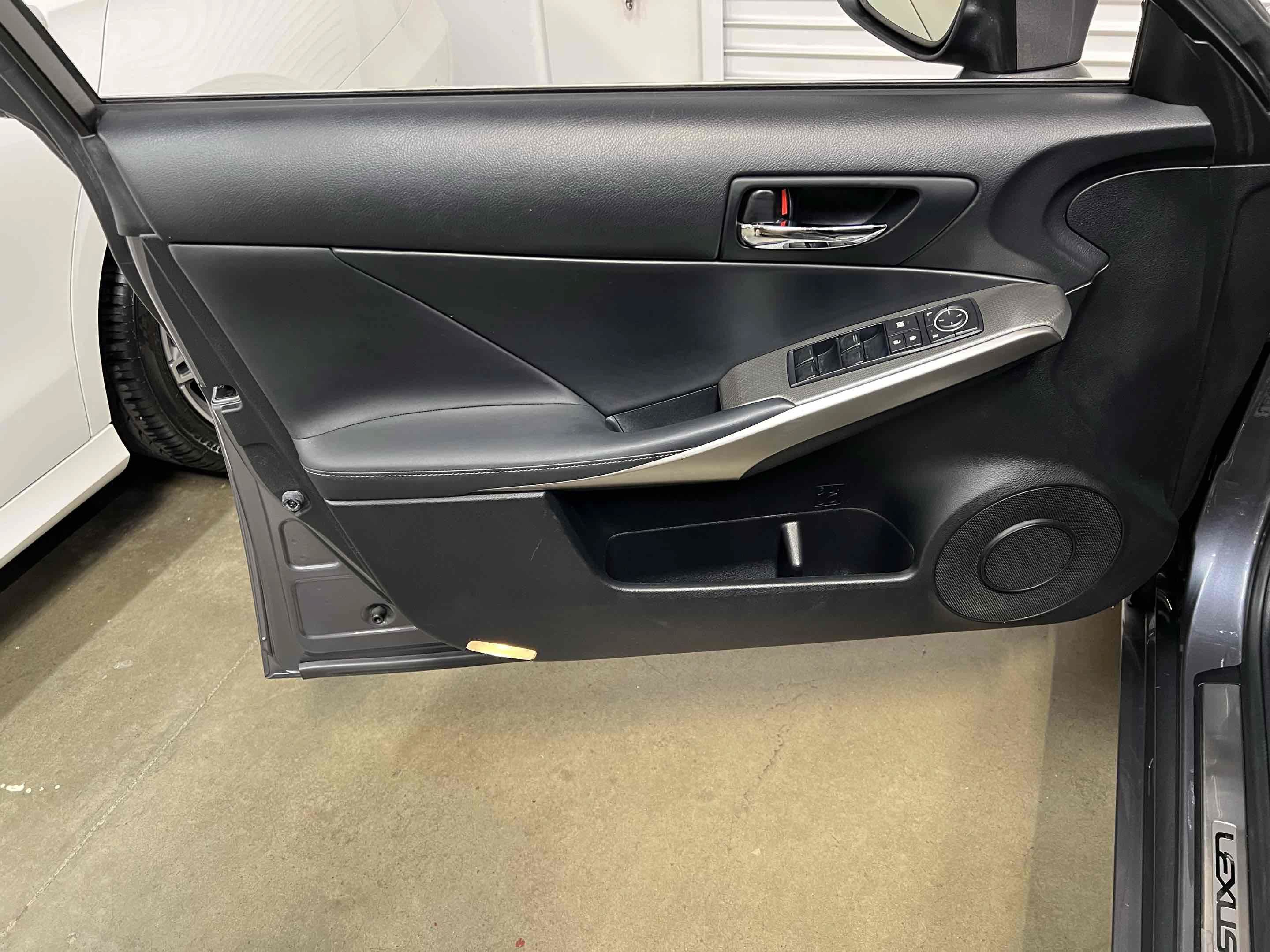 Used 2014 Lexus IS 250 w/ F-Sport Package RWD image 42