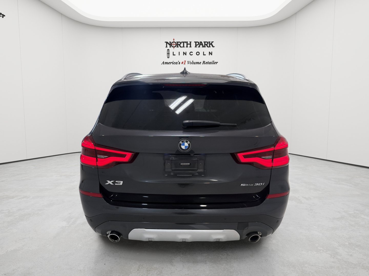 Used 2021 BMW X3 sDrive30i RWD image 4