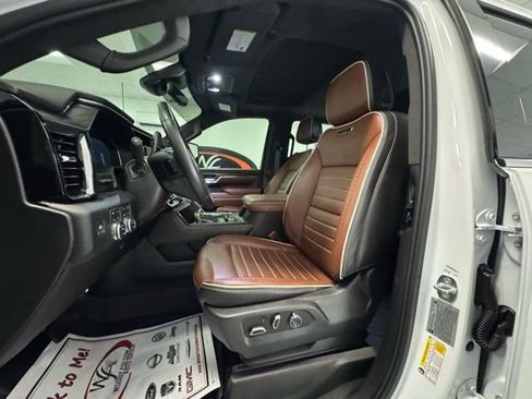 Used 2024 GMC Sierra 2500 Denali Ultimate w/ Max Trailering Package image 14