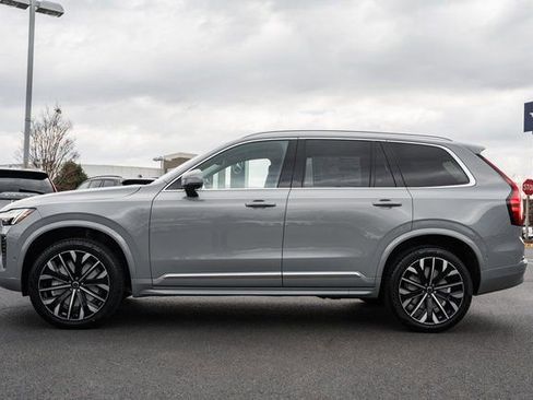 New 2026 Volvo XC90 B6 Plus w/ Protection Package Premier image 4