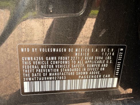 Used 2017 Volkswagen GTI S FWD image 38