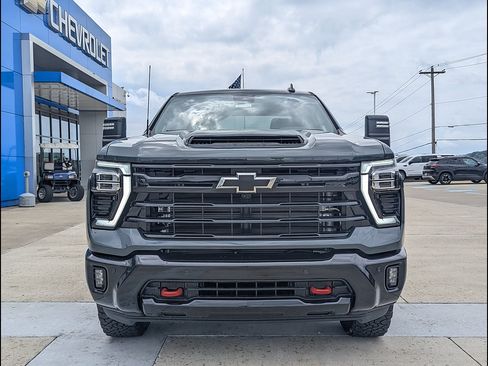 Used 2026 Chevrolet Silverado 2500 LT w/ Trail Boss Package AWD/4WD image 11