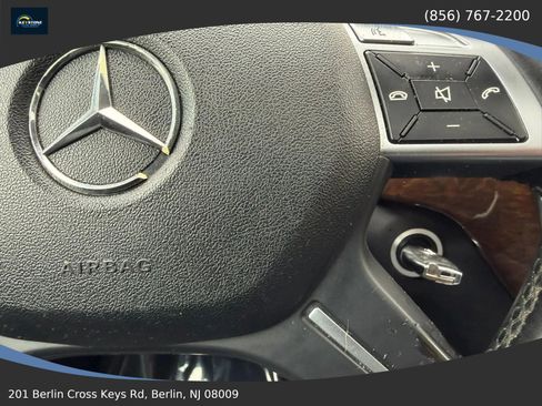 Used 2013 Mercedes-Benz GL 450 4MATIC image 24