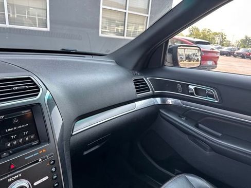 Used 2016 Ford Explorer Sport w/ Equipment Group 401A AWD/4WD image 28