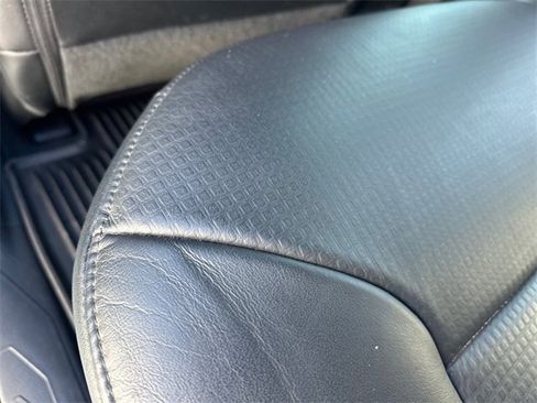 Used 2020 Toyota Tacoma Limited image 13