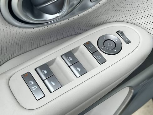 New 2026 Hyundai Ioniq 9 Calligraphy image 13