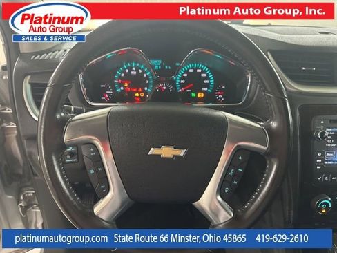 Used 2017 Chevrolet Traverse LT image 13