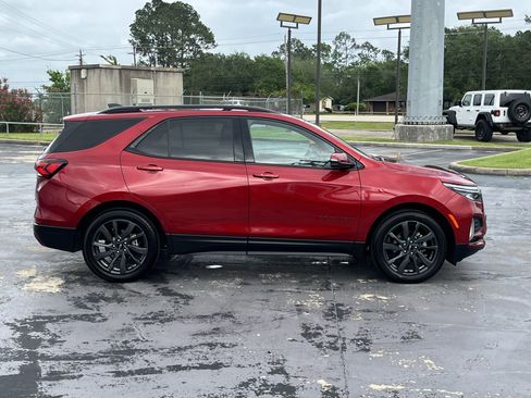 Used 2023 Chevrolet Equinox RS w/ RS Leather Package FWD image 10