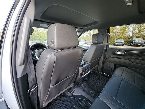 New 2026 GMC Sierra 1500 Elevation image 27