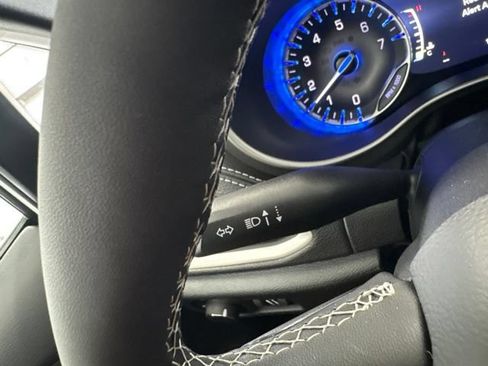 New 2027 Chrysler Pacifica Select AWD/4WD image 35
