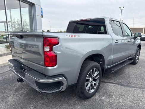Used 2023 Chevrolet Silverado 1500 LT AWD/4WD image 3