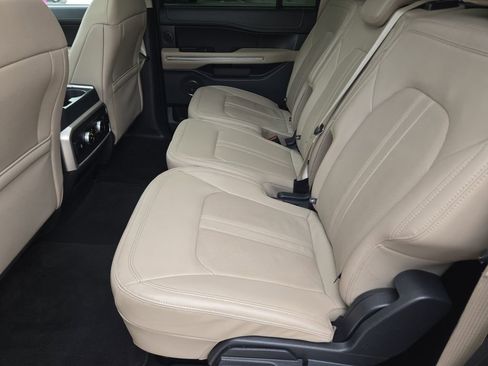 Used 2024 Ford Expedition Max Limited RWD image 20