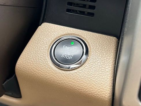 Used 2019 Ford F150 Lariat image 26