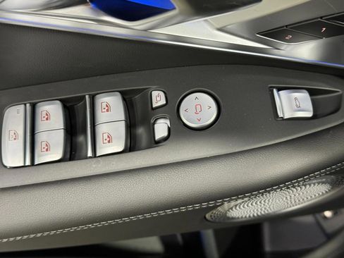 New 2026 BMW XM Label Red image 33