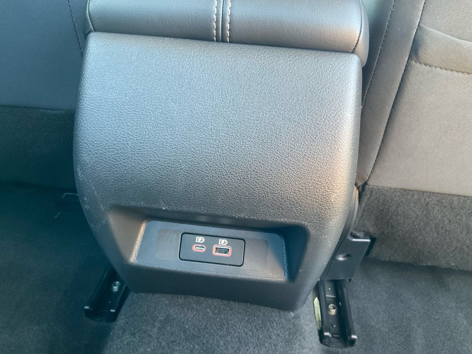Used 2025 Nissan Altima 2.5 SV FWD image 22