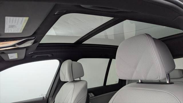 Used 2026 BMW X5 sDrive40i RWD image 30