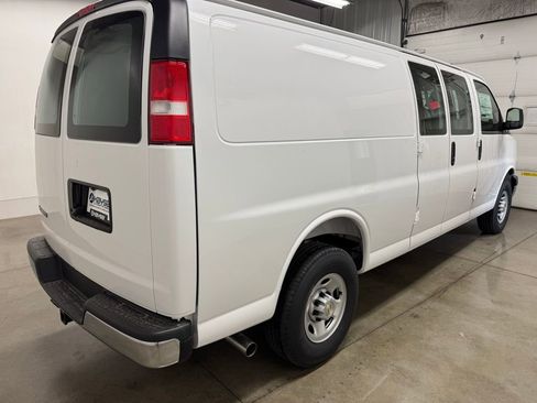 New 2025 Chevrolet Express 2500 Extended w/ Driver Convenience Package image 7
