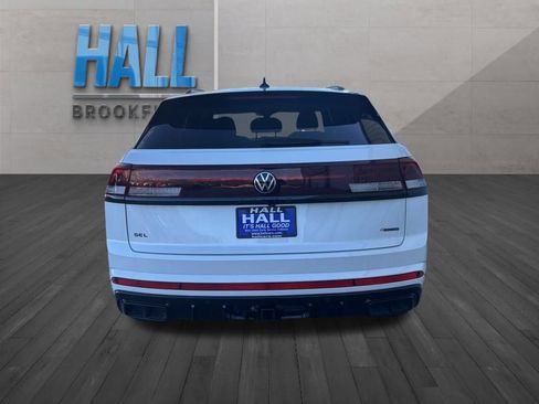 New 2026 Volkswagen Atlas Cross Sport SEL R-Line image 4