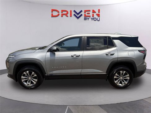 New 2026 Chevrolet Equinox LT FWD image 7