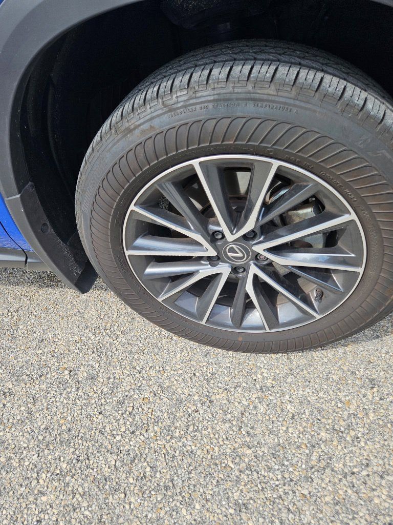Certified 2025 Lexus NX 350h AWD w/ Accessory Package (K3) image 19