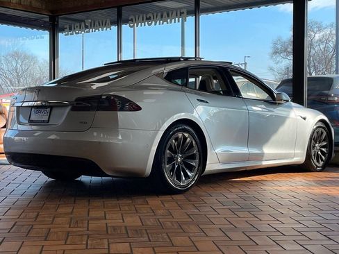 Used 2017 Tesla Model S 75D image 11