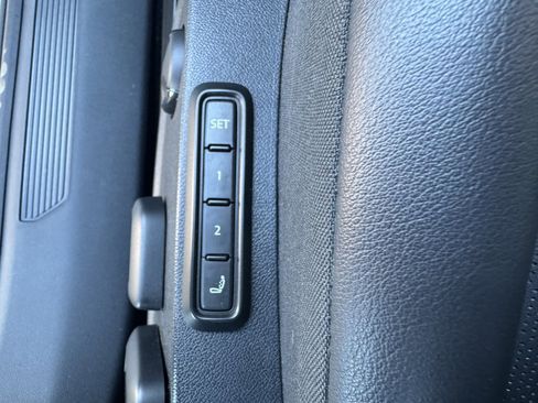 Used 2021 Volkswagen ID.4 Pro S w/ ID.4 Protection Package image 31