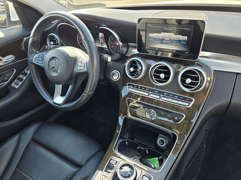 Used 2018 Mercedes-Benz C 300 Sedan image 11