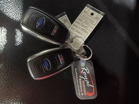 Used 2021 Subaru Outback Touring XT image 33