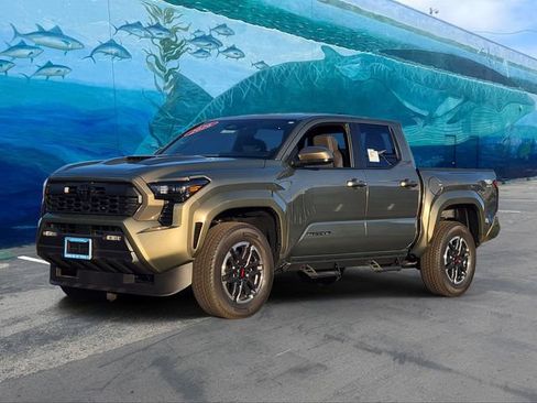 New 2026 Toyota Tacoma TRD Sport AWD/4WD image 3