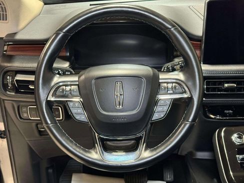 Certified 2023 Lincoln Nautilus Reserve w/ Monochromatic Package image 22