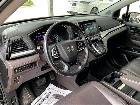 Used 2019 Honda Odyssey Elite image 14