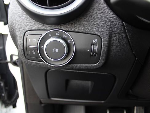 Used 2022 Alfa Romeo Stelvio Sprint image 22