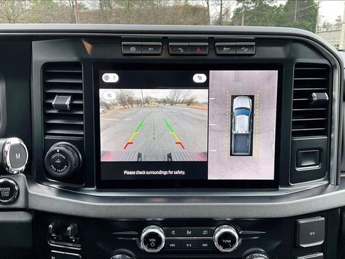 Used 2024 Ford F250 Platinum image 13