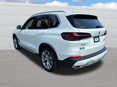Used 2026 BMW X5 xDrive40i AWD/4WD image 3