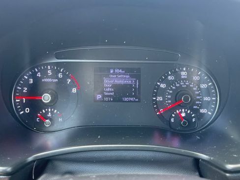 Used 2020 Kia Soul EX FWD image 15