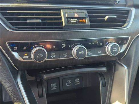 Used 2021 Honda Accord Touring image 18