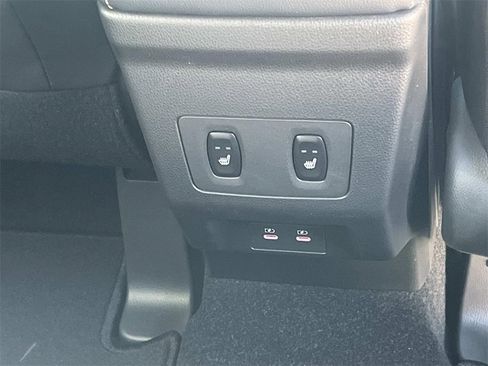 New 2026 Mitsubishi Eclipse Cross SEL image 17