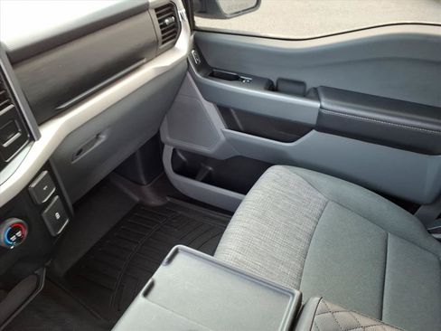 Used 2023 Ford F150 XLT AWD/4WD image 35