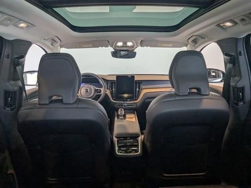 New 2026 Volvo XC60 B5 Ultra w/ Protection Package Premier AWD/4WD image 29