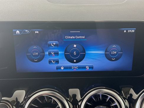 Certified 2026 Mercedes-Benz GLA 250 4MATIC image 20