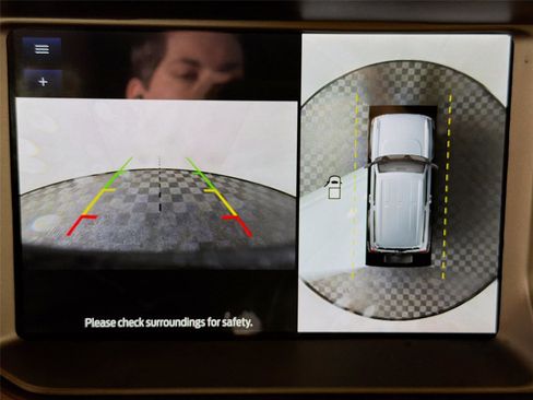 Used 2023 Ford Bronco Outer Banks image 15