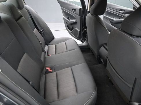 Used 2024 Nissan Altima 2.5 SV FWD image 20