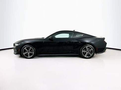 Used 2024 Ford Mustang Premium image 4