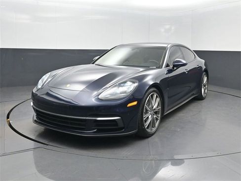 Used 2019 Porsche Panamera 4 w/ Premium Package image 1