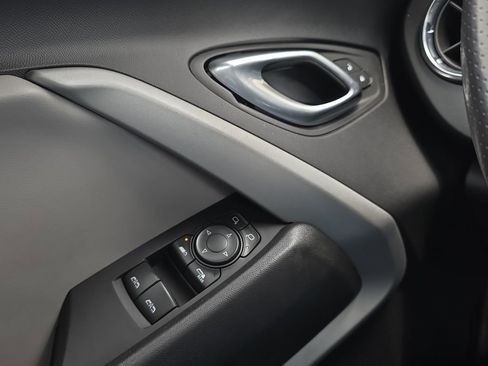 Used 2023 Chevrolet Camaro SS RWD image 11