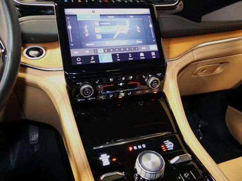 Used 2023 Jeep Grand Cherokee Summit image 55