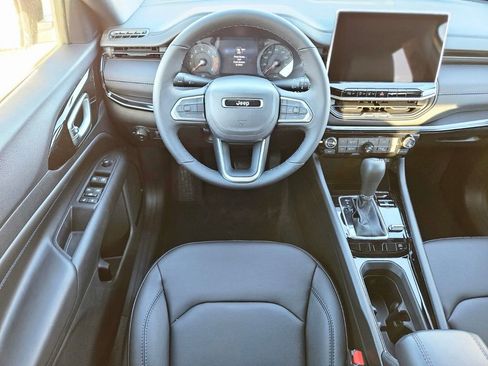 New 2026 Jeep Compass Limited image 10