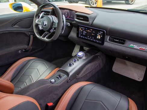 Used 2022 Maserati MC20 Coupe RWD image 14