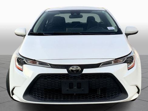 Used 2020 Toyota Corolla LE image 3