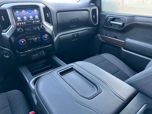 Used 2020 Chevrolet Silverado 1500 LT Trail Boss image 23